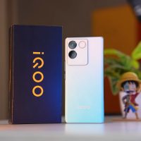 Unveiling the iQOO Z7 Pro: 4 Compelling Reasons to Embrace the Future of Mid-Range Smartphones, and 1 Consideration