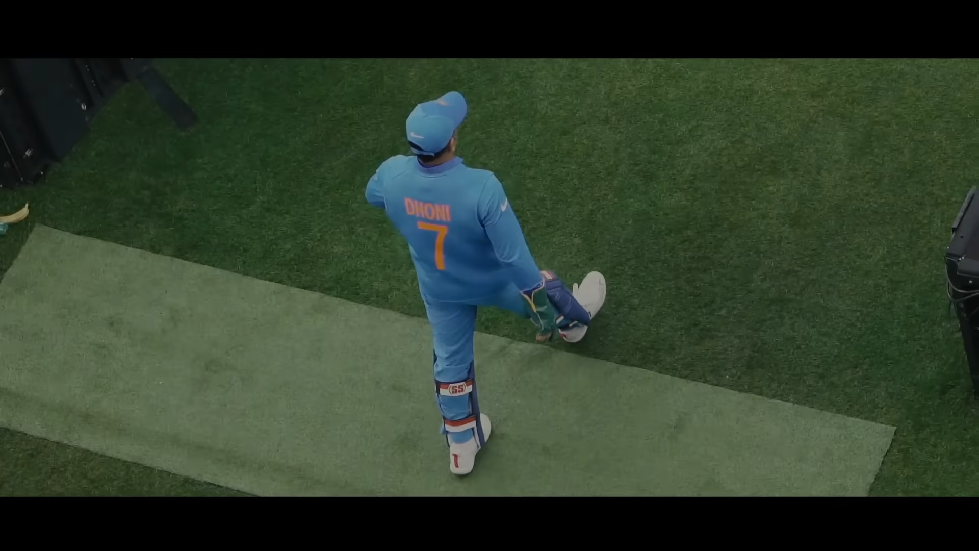 "Reflecting on MS Dhoni’s Retirement: A Glimpse into an Iconic Era"