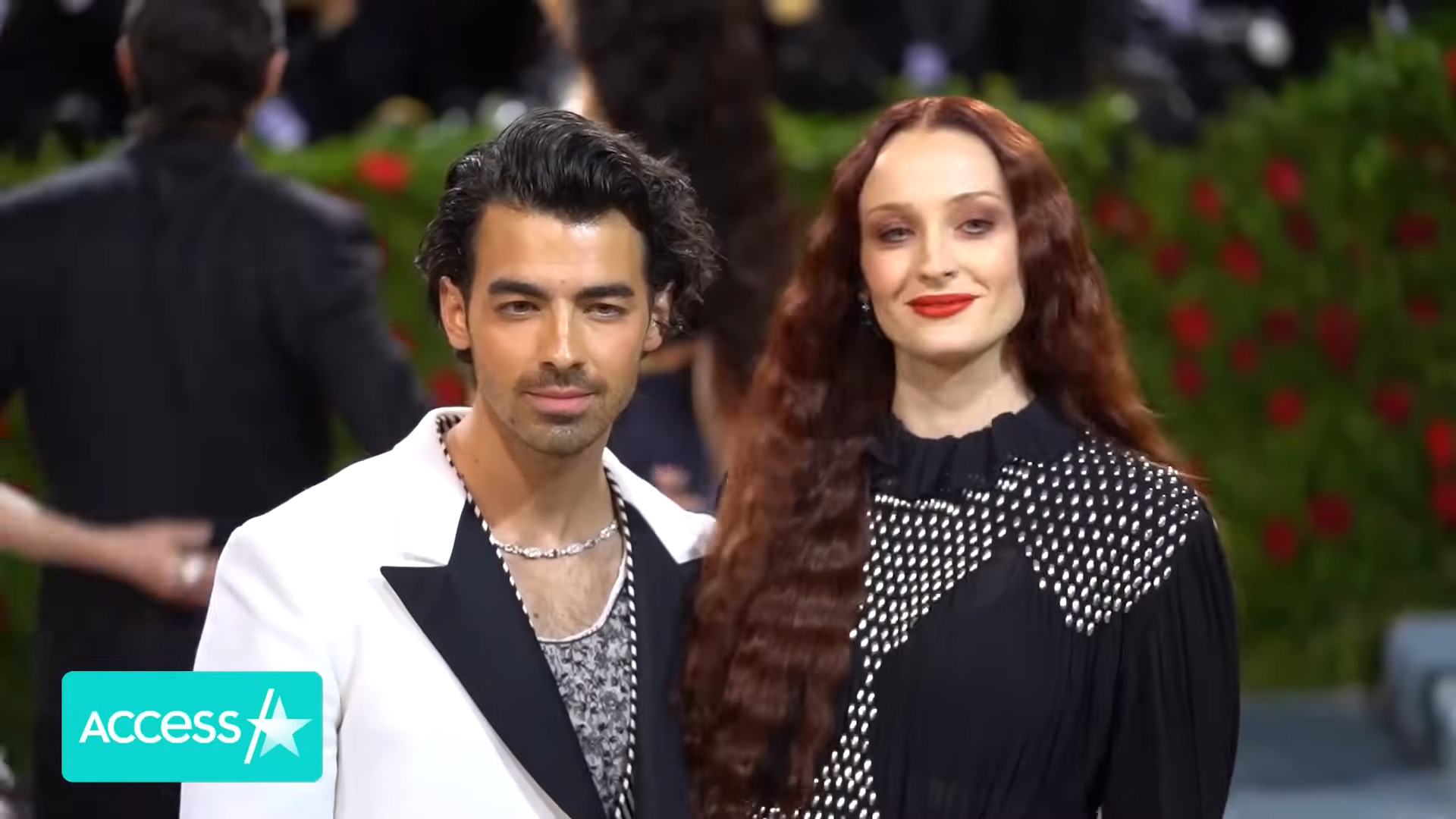 Exploring the Love Story of Joe Jonas and Sophie Turner