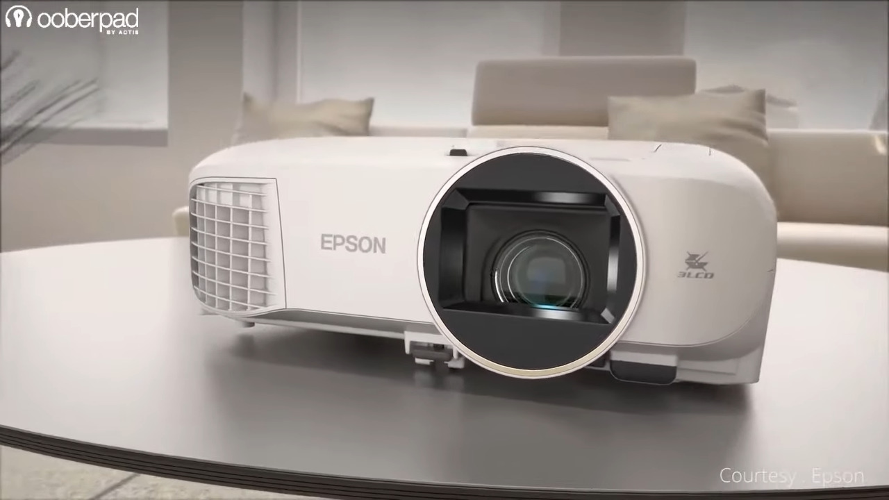 "Revolutionary LCD Projector Unveiled: Netflix-Certified Smart Cinema at Your Fingertips"