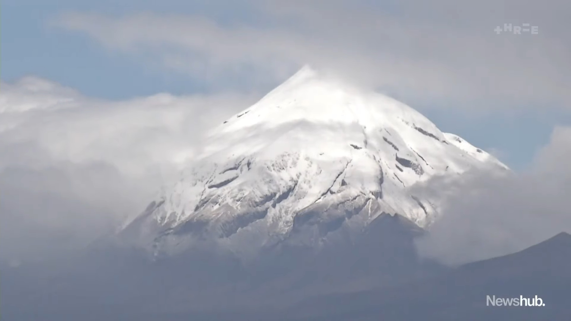 Surviving a 600m Plunge: The Remarkable Tale of a Mount Taranaki Climber