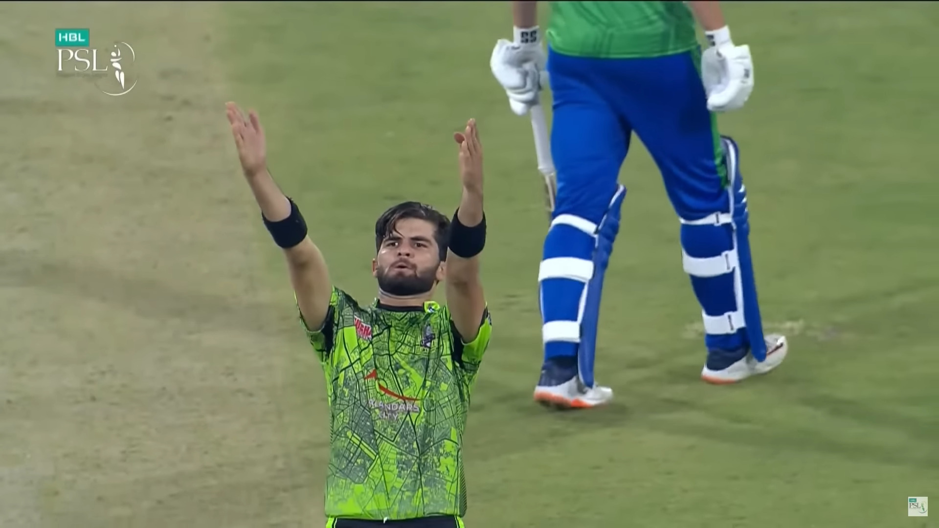 "Shaheen Afridi's Thunderous Roar: India's Kohli Falls Victim in Asia Cup Clash"