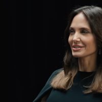 "Brad Pitt Drops a Bombshell: Angelina Jolie's Unveiled Connections in Chateau Miraval Drama"