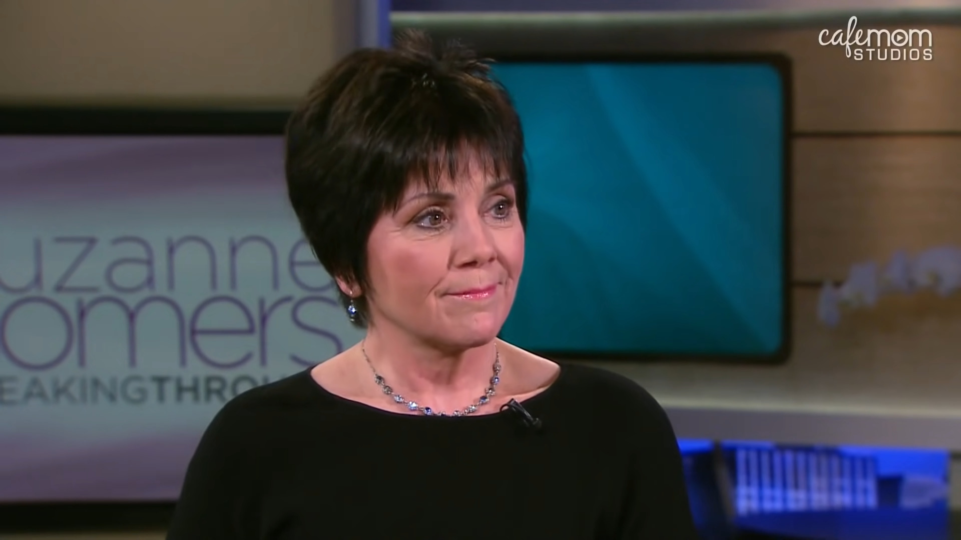 "Rediscovering the Charm of Joyce DeWitt: Where is She Now?"