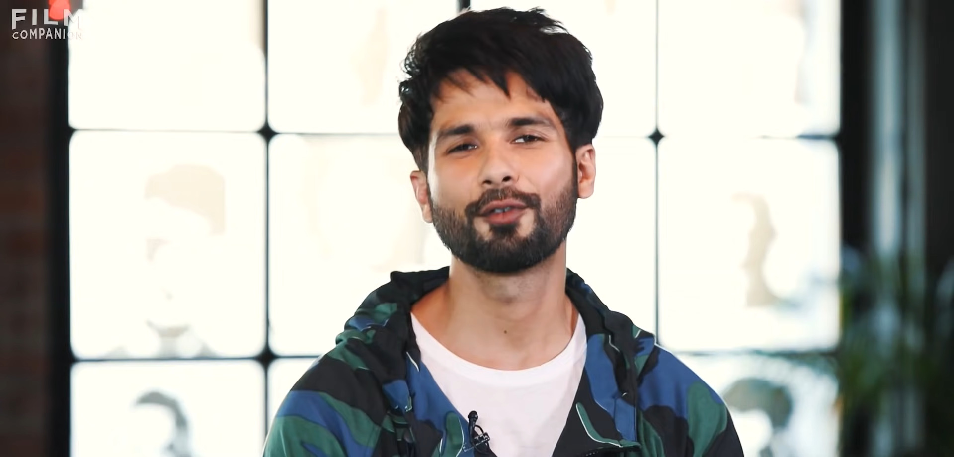 Greetings, Shahid Kapoor! Commemorating 9 Years of Haider with Style