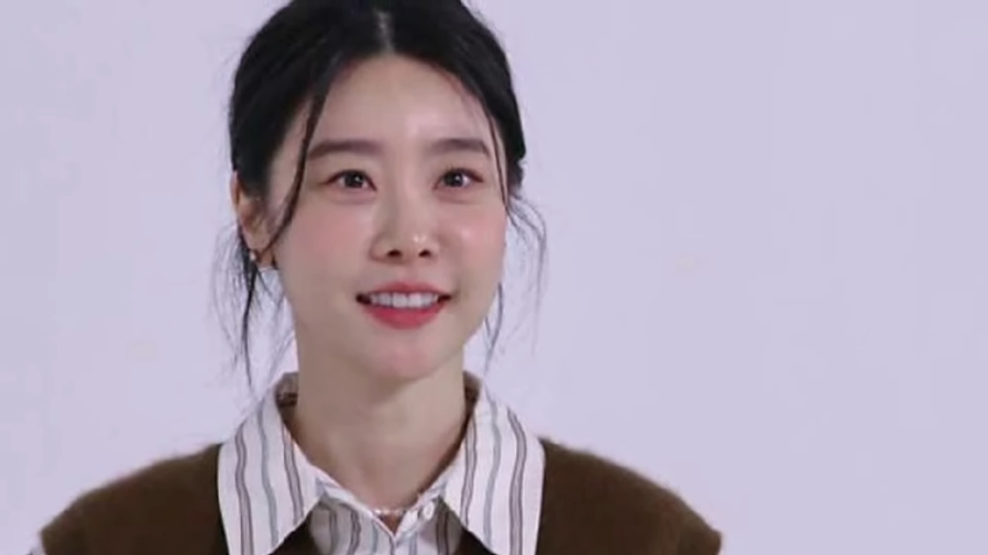 Park Sojin's Heartwarming Journey to Forever: Actress Sojin and Lee Dong Ha's Upcoming Wedding + Sojin's Heartfelt Message to Fans