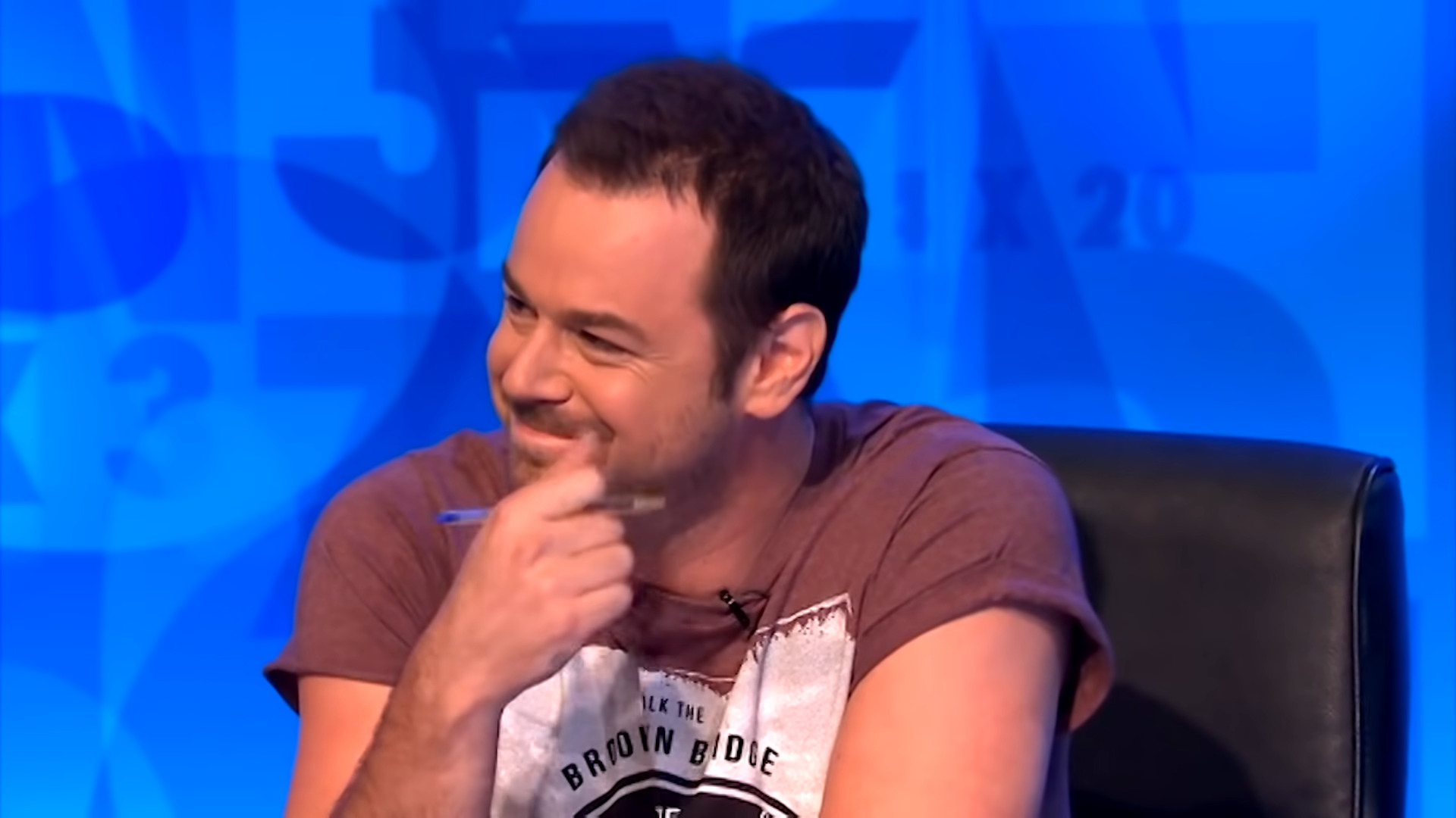 "Danny Dyer's Fiery Take on David Cameron's Foreign Adventure: 'Nice and Trotters Up!'