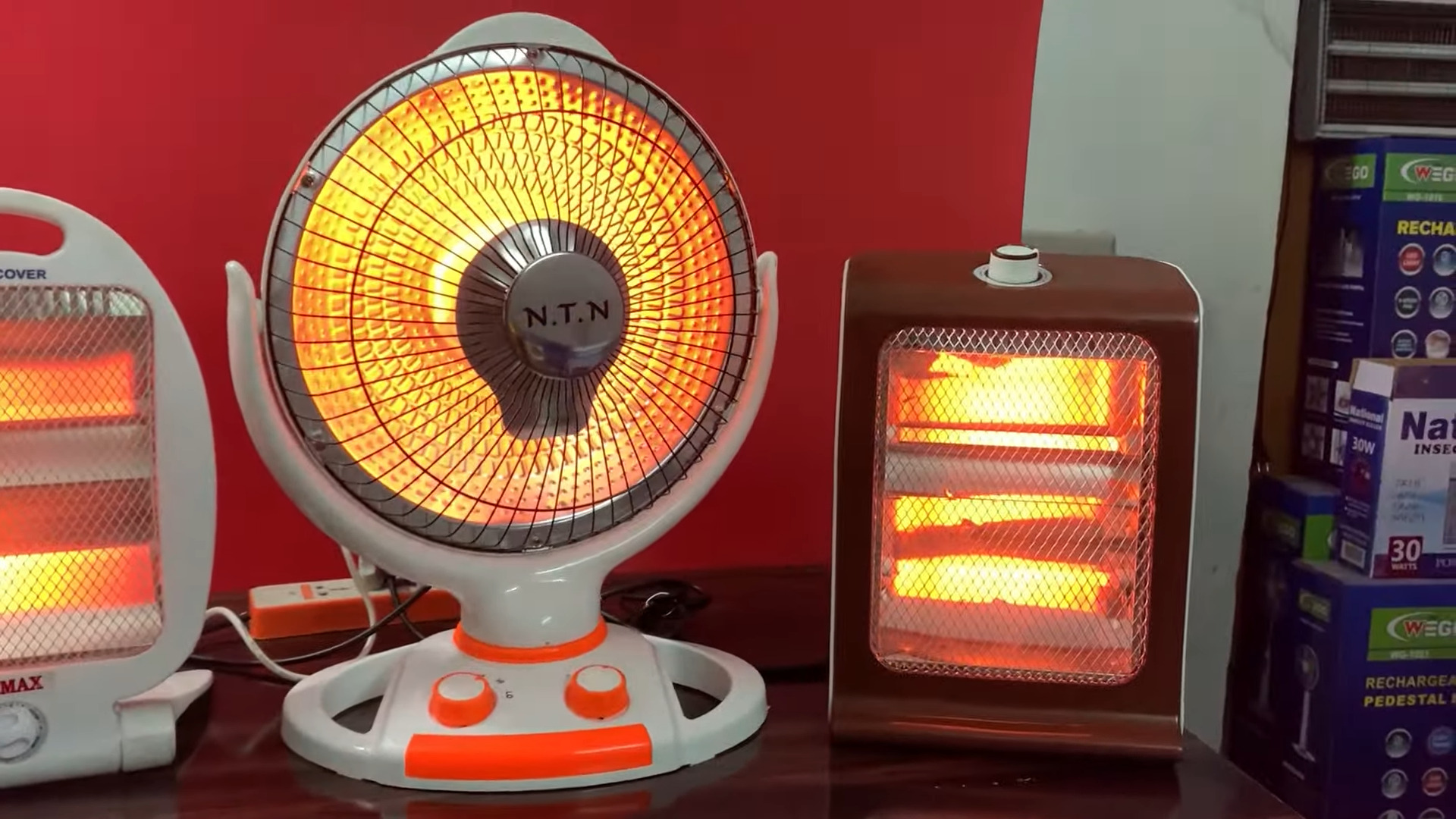 Picking the Perfect Toasty Buddy: 9 Must-Haves Before You Score Your Electric Heater