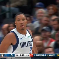 "Zero Hero: Grant Williams Puts Up a Goose Egg in the Mavericks' Victory Over the Rockets"