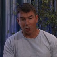 "Navigating the Waves of Emotion: Jerry O’Connell Opens Up on John Stamos' Memoir and Family Matters (Video)"