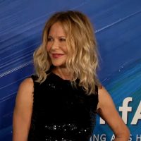 "Meg Ryan: A Humble Hollywood Return, Embracing Imperfections"