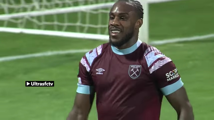 "Michail Antonio's Resilience Shines Through: West Ham Hitman Escapes Serious Knee Blow, Eyes 2-3 Weeks on the Sidelines"