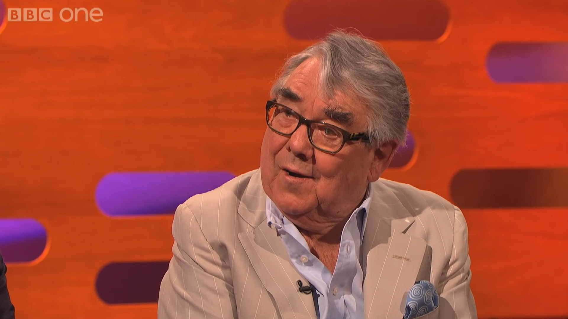 Remembering Ronnie Corbett: Musical Star Anne Hart Passes Away at 90