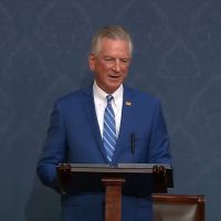 "Tommy Tuberville's Surprising Shift: A Step Towards Compromise Amid GOP Tensions Over Pentagon Blockade"