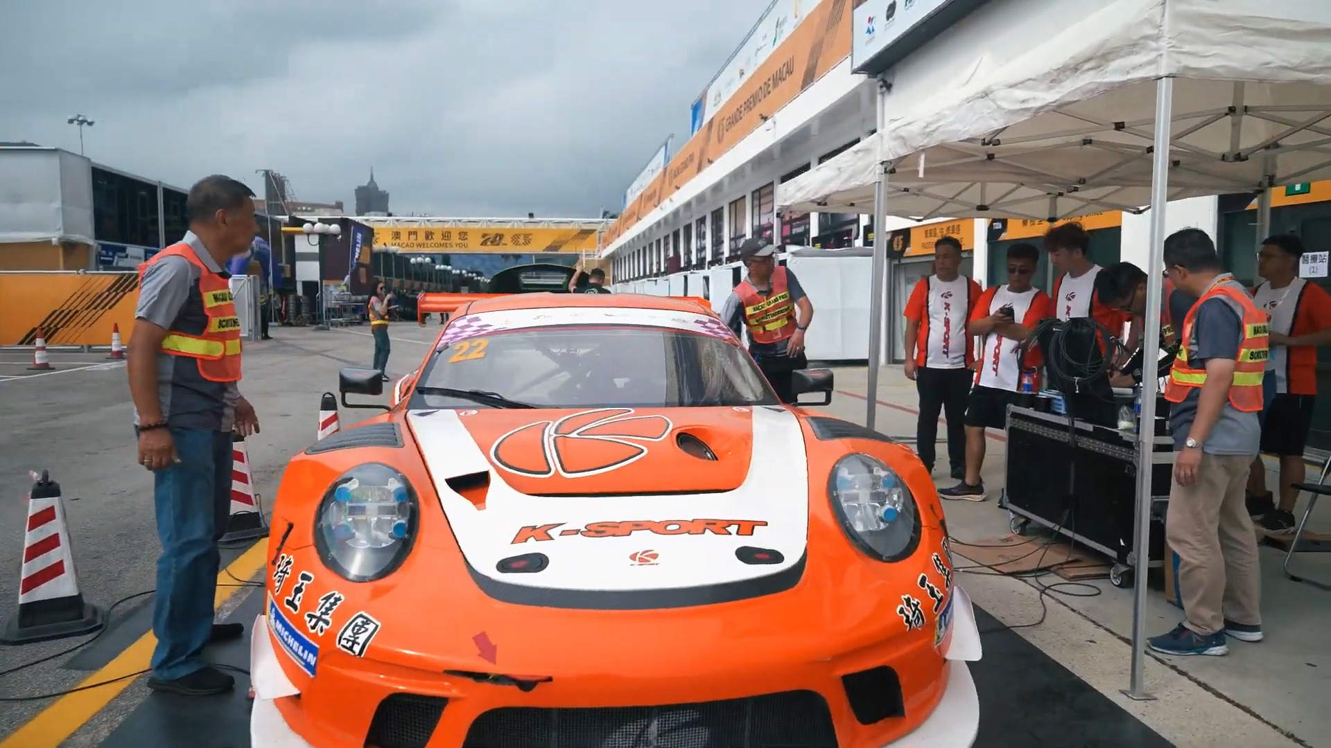 Unleash the Thrill: Dive into the Macau Grand Prix Action on Day 1!